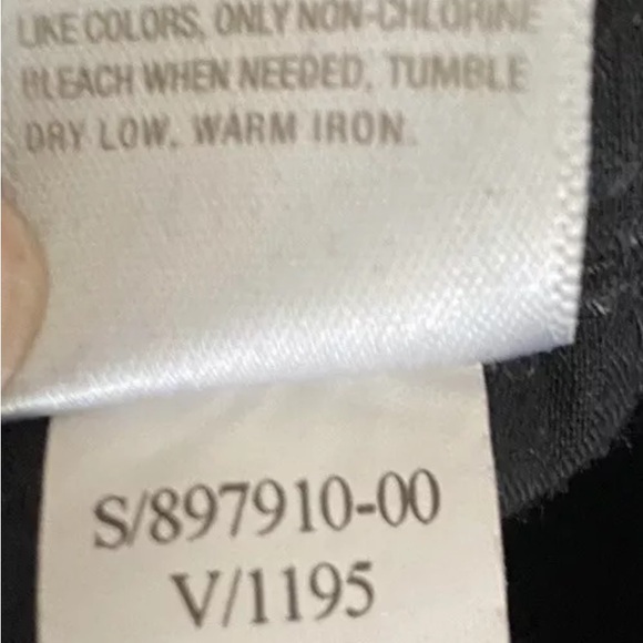 Old Navy Black Mid-Rise Cropped Linen-Blend Pants size 4 Double Button. - Picture 5 of 6